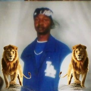 Meet your Posher, Lamont